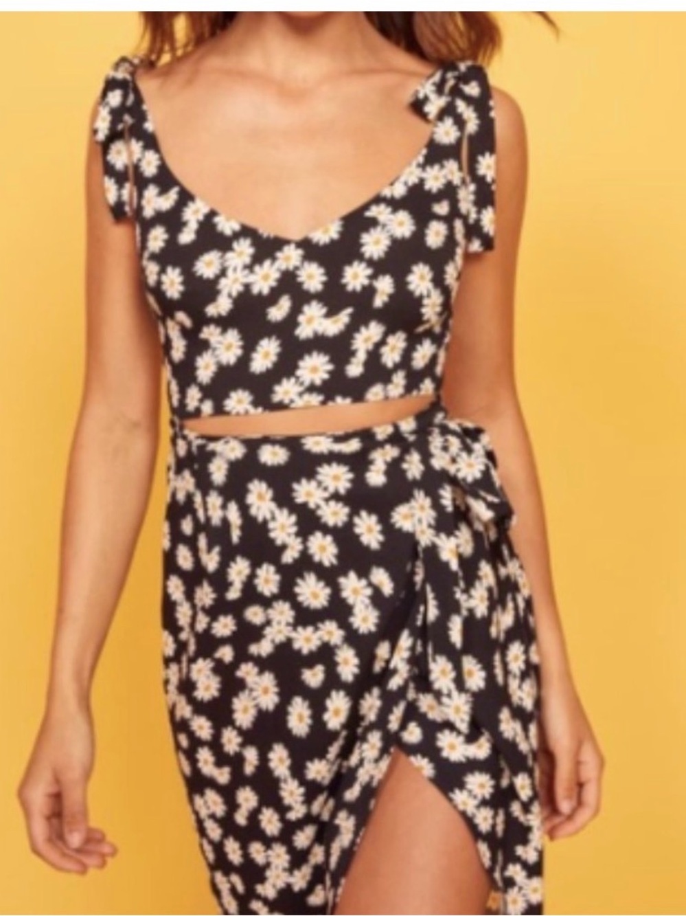Reformation Belinda Dress Daisy Chain Print black floral wrap tie strap NEW Sz 4